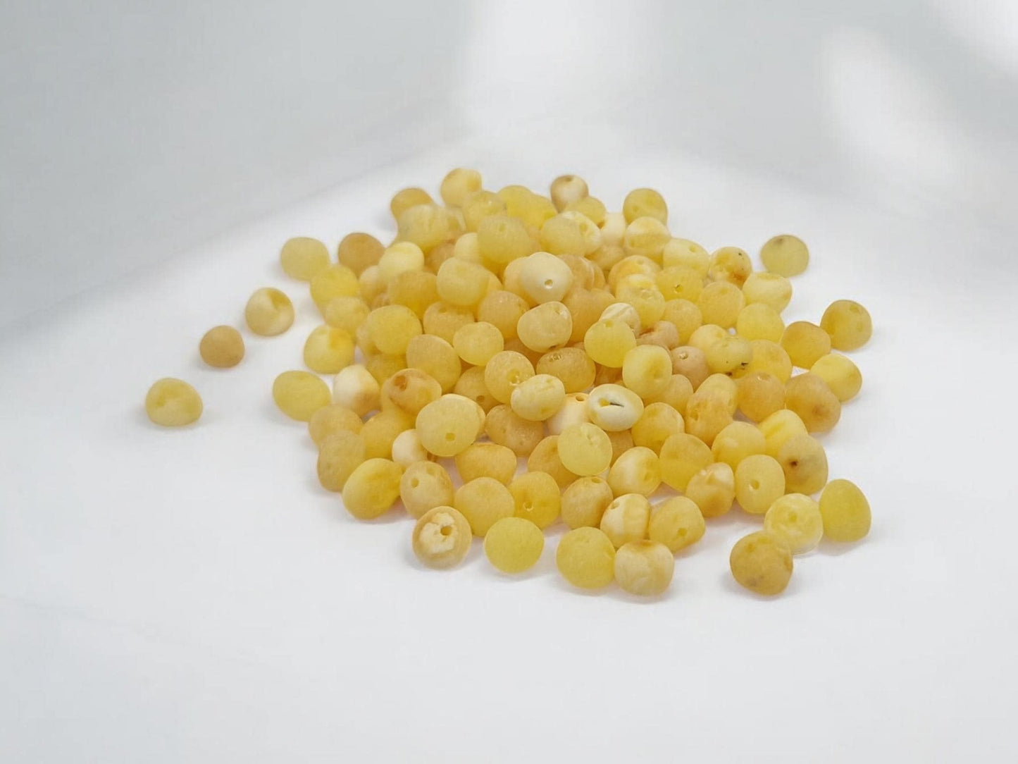 Raw Baltic Amber Beads: Yolk Color, Baroque Shape (40pcs, 6-7mm)