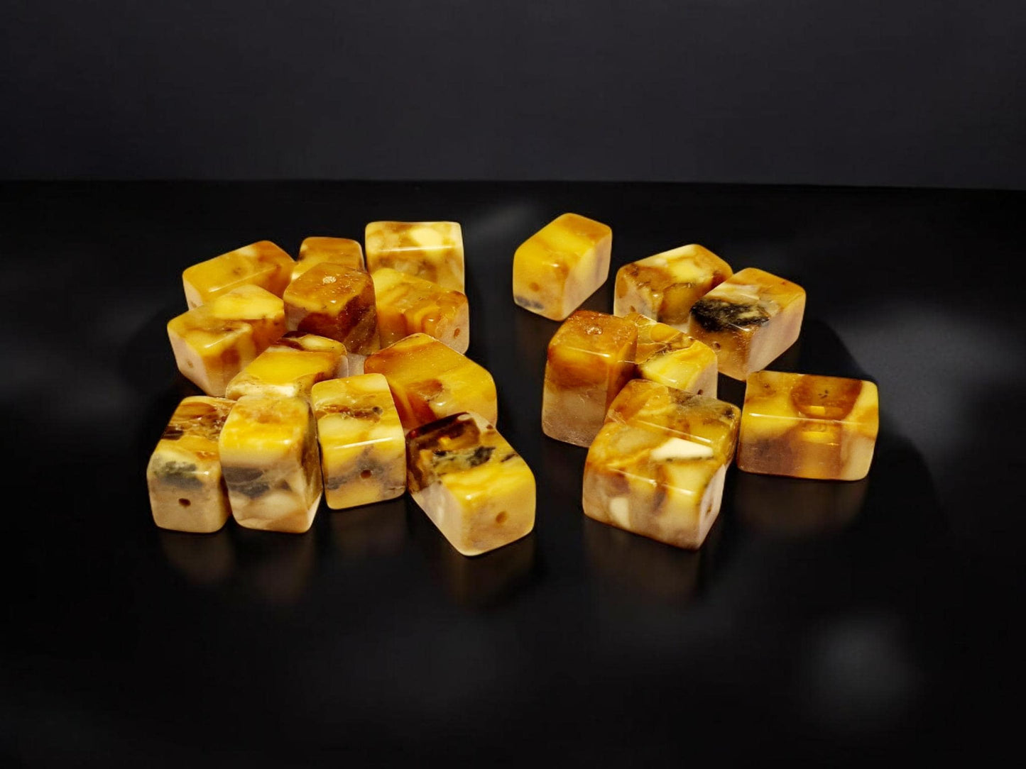 Polished Baltic amber beads Mix color / Loose amber beads with hole / Beads size 8-10 -- 13-15mm / Oblong shape / 5pcs