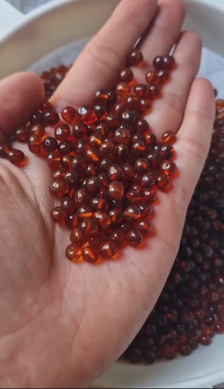 40-80 pcs Baltic Amber Loose/  Natural Baltic Amber / Amber beads/ beads 6-7.5mm / Cognoc / Mix #0214